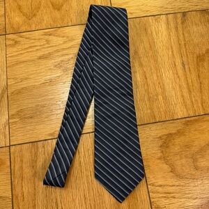 Elie Tahari Striped Tie